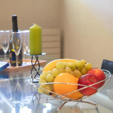 Apartament Residenza La Viridiana *